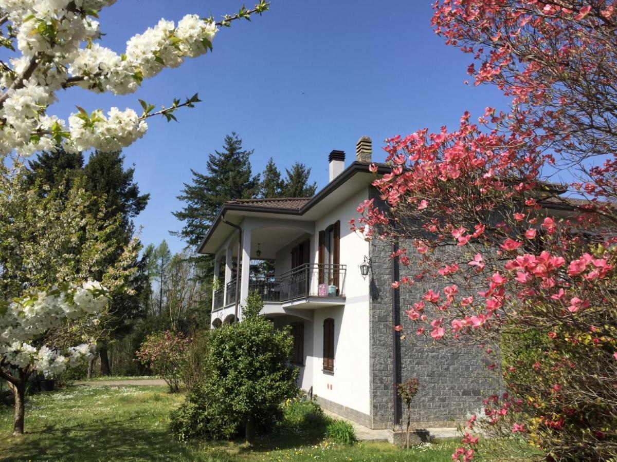 Le Bricolle Villa Viggiù Exteriör bild