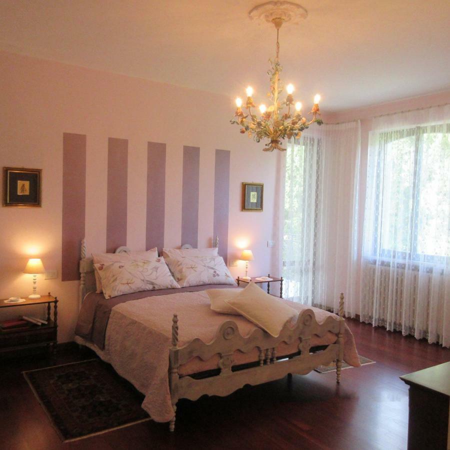 Le Bricolle Villa Viggiù Exteriör bild